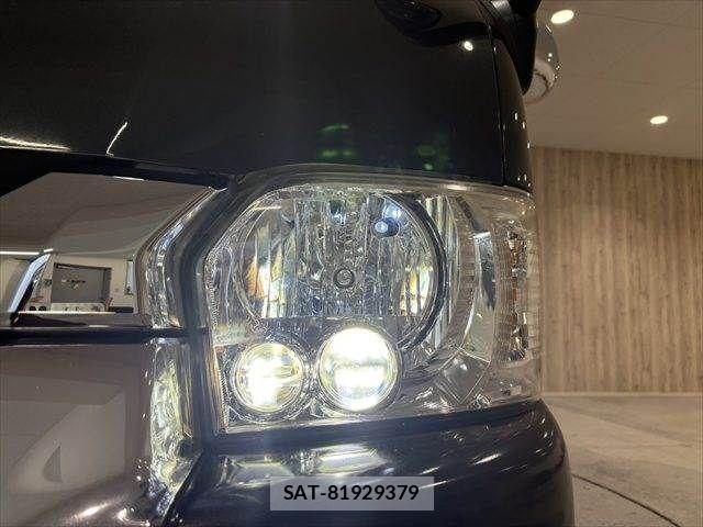 Toyota HIACE WAGON 2015-07 7058786-9