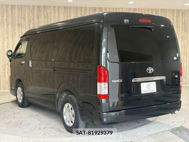 Toyota HIACE WAGON 2015-07 7058786-18