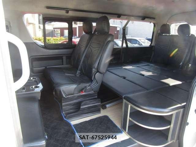 Toyota HIACE WAGON 2017-03 7058784-9