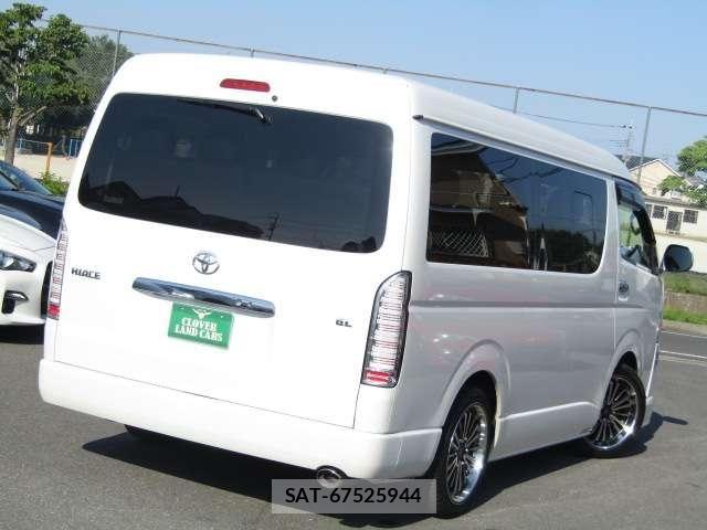 Toyota HIACE WAGON 2017-03 7058784-26