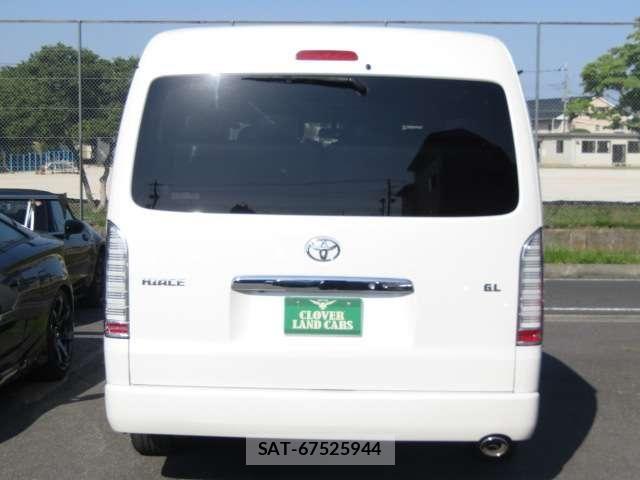 Toyota HIACE WAGON 2017-03 7058784-28