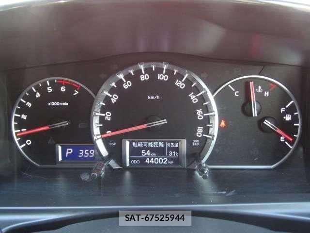 Toyota HIACE WAGON 2017-03 7058784-7