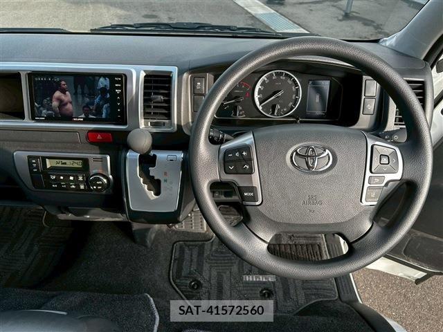 Toyota HIACE WAGON 2025-05 7058777-16