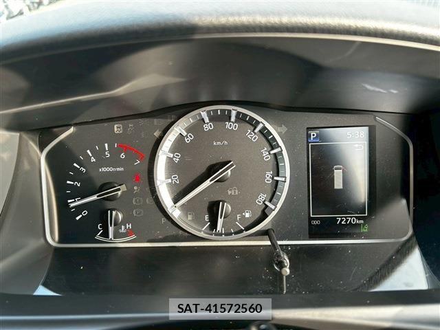 Toyota HIACE WAGON 2025-05 7058777-20
