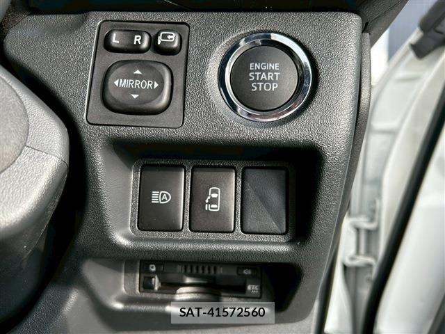 Toyota HIACE WAGON 2025-05 7058777-21