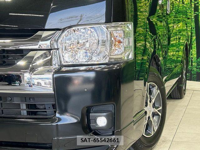 Toyota HIACE WAGON 2023-02 7219417-11