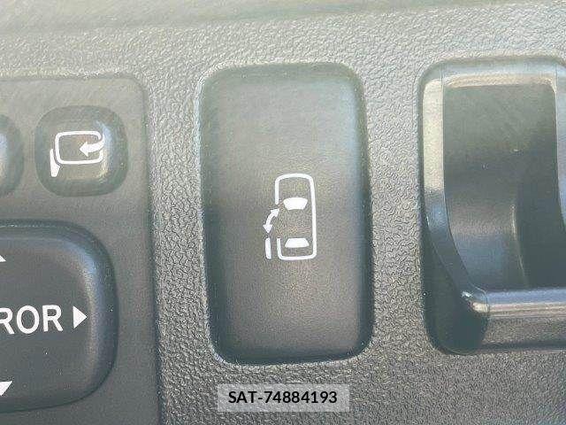 Toyota HIACE WAGON 2012-09 7219404-9