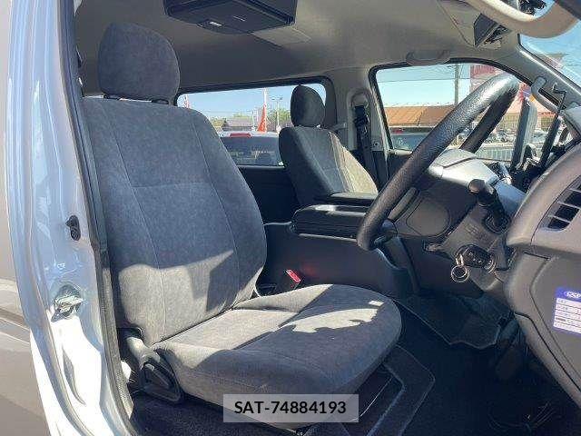 Toyota HIACE WAGON 2012-09 7219404-10