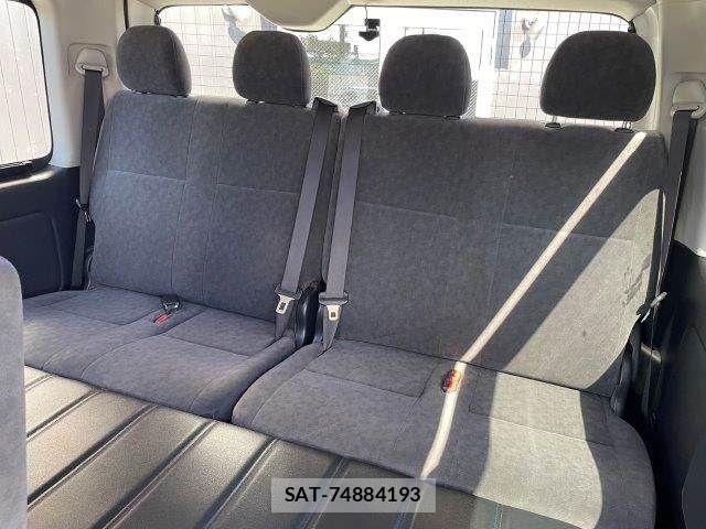Toyota HIACE WAGON 2012-09 7219404-13