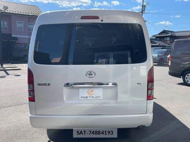 Toyota HIACE WAGON 2012-09 7219404-24