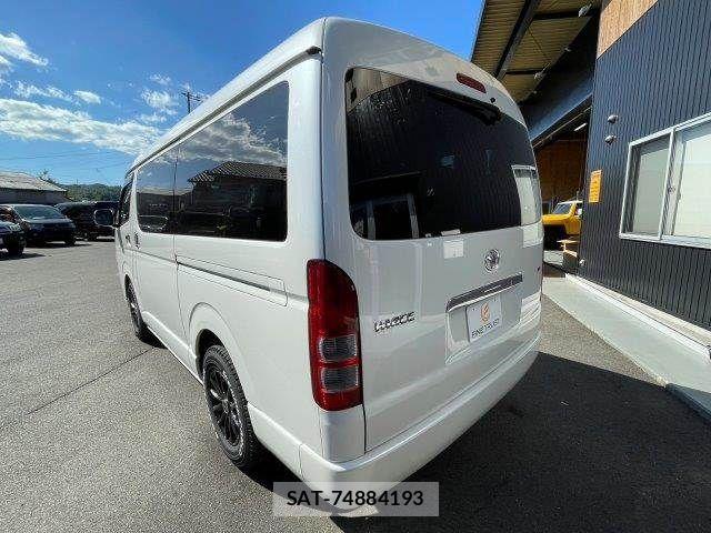 Toyota HIACE WAGON 2012-09 7219404-25