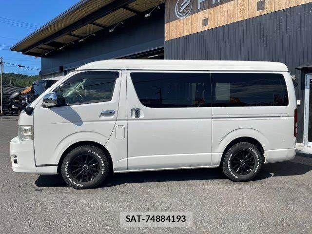 Toyota HIACE WAGON 2012-09 7219404-26