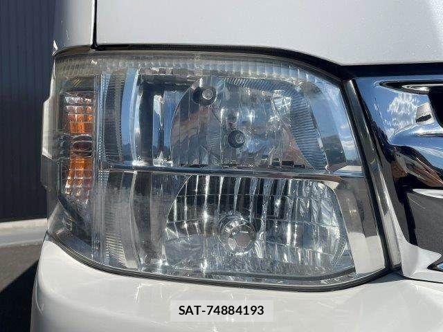 Toyota HIACE WAGON 2012-09 7219404-28