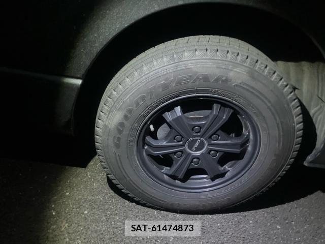 Toyota HIACE WAGON 2023-06 7219416-8