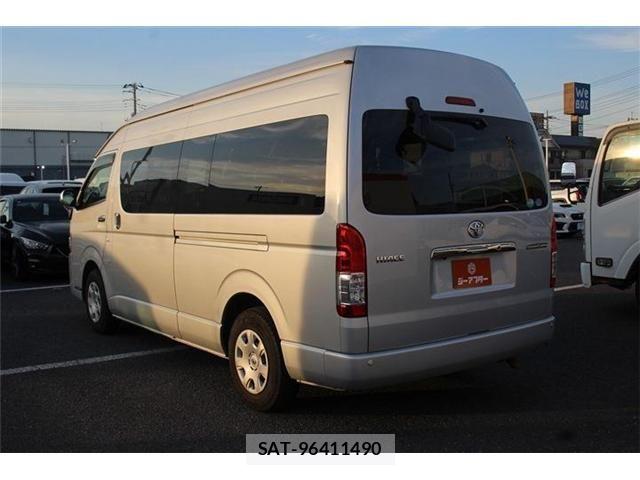 Toyota HIACE WAGON 2017-04 7219408-9