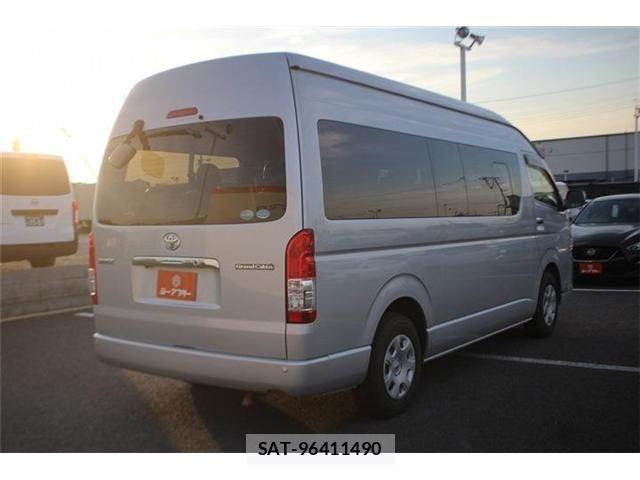 Toyota HIACE WAGON 2017-04 7219408-11