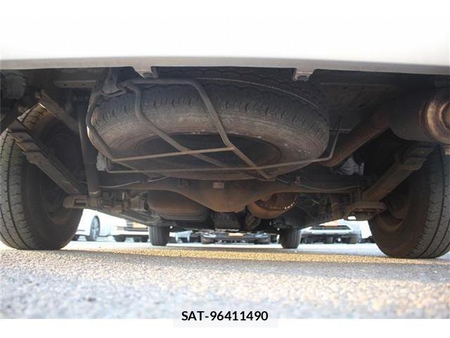 Toyota HIACE WAGON 2017-04 7219408-29