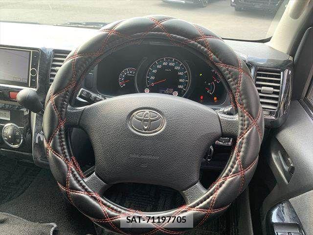 Toyota HIACE WAGON 2012-12 7219402-10