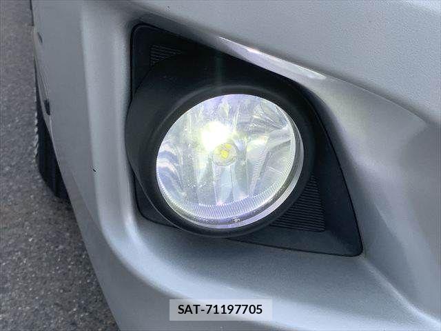 Toyota HIACE WAGON 2012-12 7219402-12