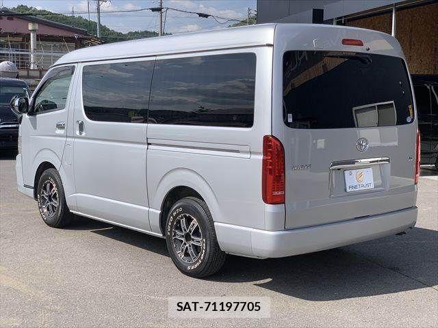 Toyota HIACE WAGON 2012-12 7219402-19