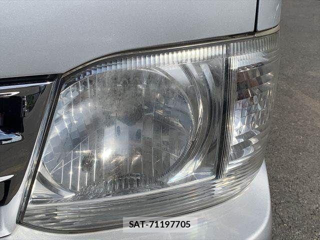 Toyota HIACE WAGON 2012-12 7219402-22