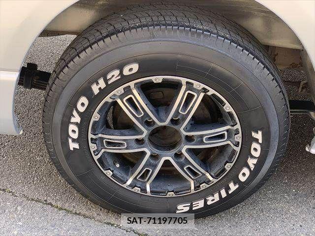 Toyota HIACE WAGON 2012-12 7219402-27