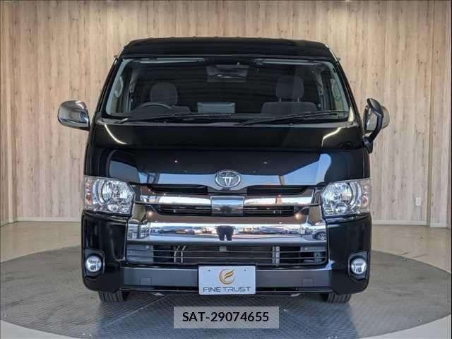 Toyota HIACE WAGON 2018-03 7219411-15