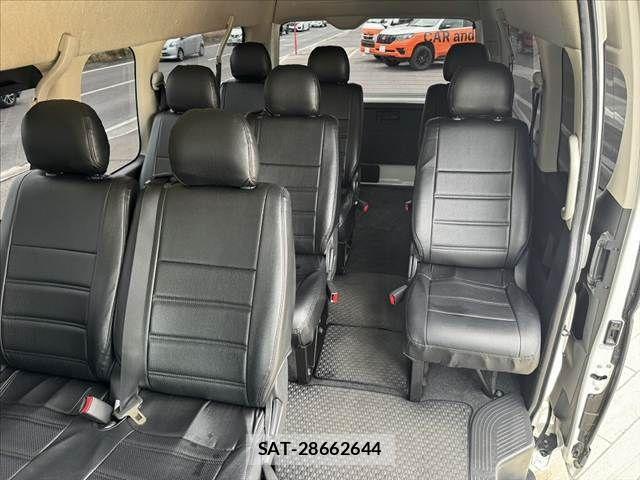 Toyota HIACE WAGON 2015-03 7219409-18