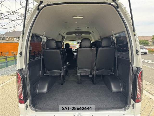 Toyota HIACE WAGON 2015-03 7219409-19