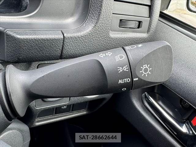 Toyota HIACE WAGON 2015-03 7219409-23