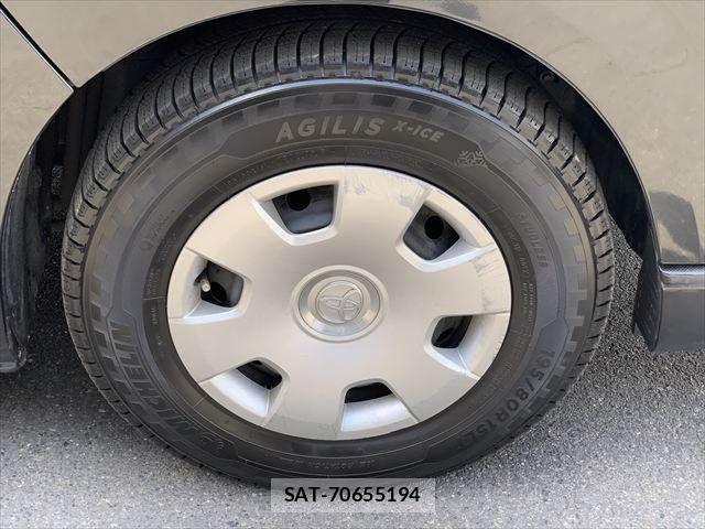 Toyota HIACE WAGON 2011-04 7219403-12