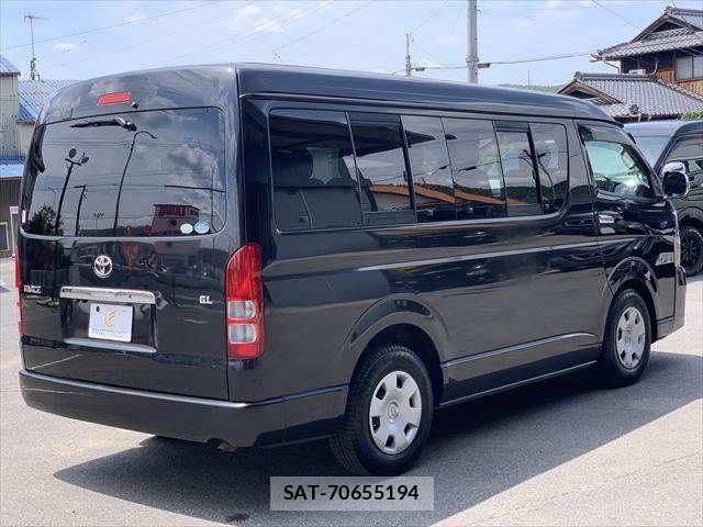 Toyota HIACE WAGON 2011-04 7219403-16