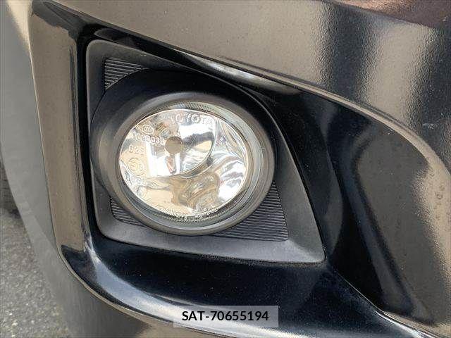 Toyota HIACE WAGON 2011-04 7219403-22