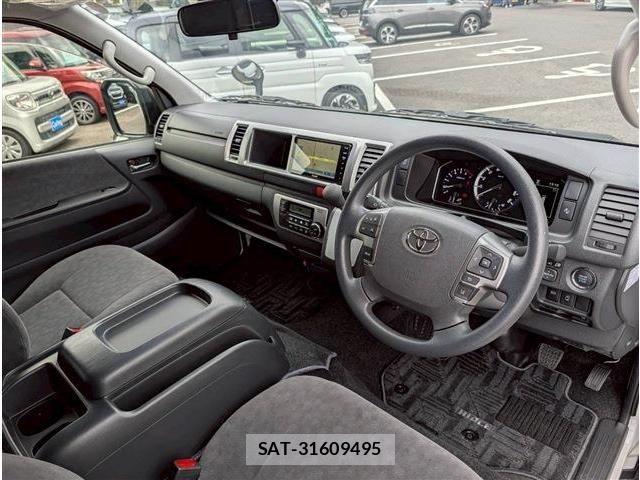 Toyota HIACE WAGON 2025-05 7219418-12