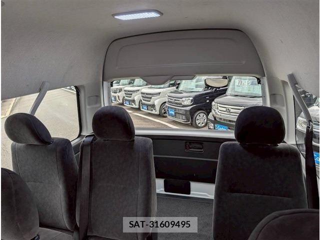 Toyota HIACE WAGON 2025-05 7219418-15