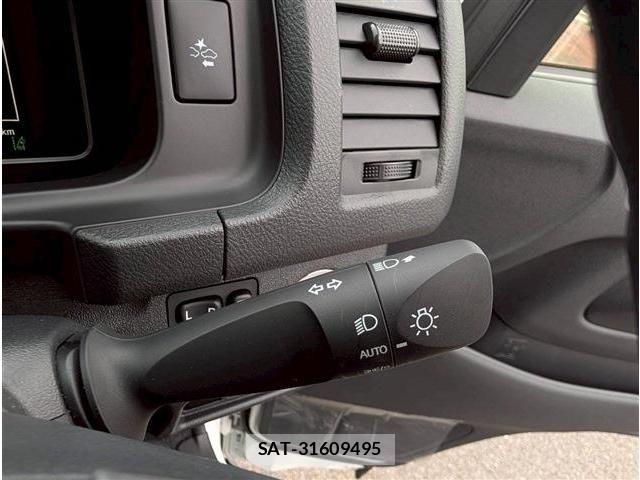 Toyota HIACE WAGON 2025-05 7219418-21