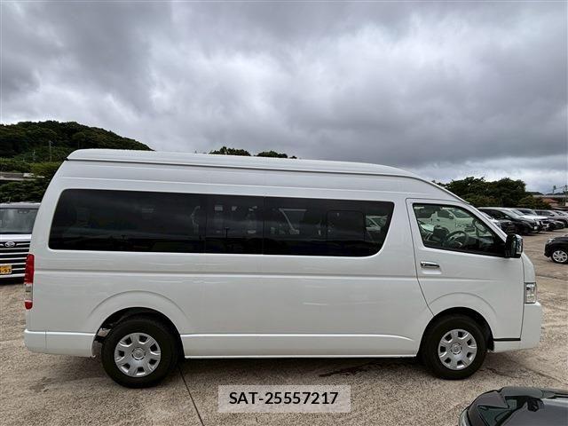Toyota HIACE WAGON 2026-01 7219421-15