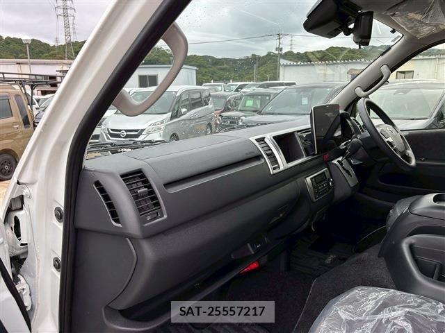 Toyota HIACE WAGON 2026-01 7219421-3