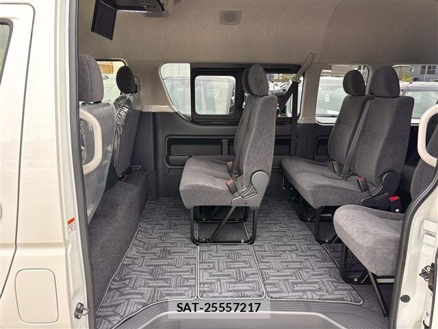 Toyota HIACE WAGON 2026-01 7219421-5