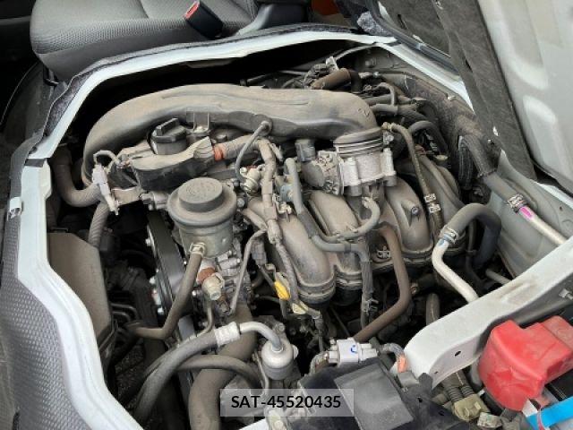 Toyota HIACE WAGON 2020-04 7219414-10