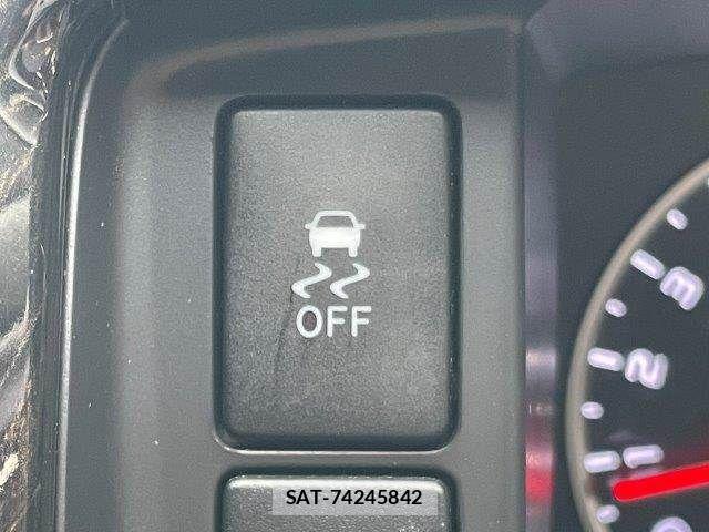 Toyota HIACE WAGON 2018-02 7219410-9
