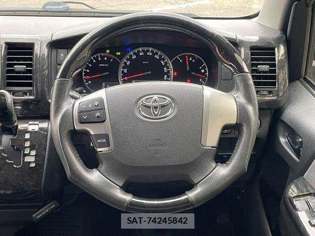 Toyota HIACE WAGON 2018-02 7219410-13