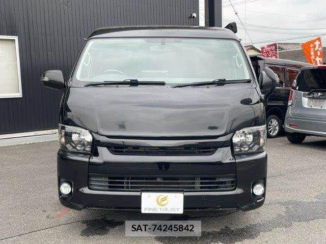 Toyota HIACE WAGON 2018-02 7219410-17
