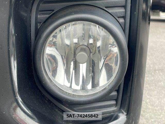 Toyota HIACE WAGON 2018-02 7219410-26