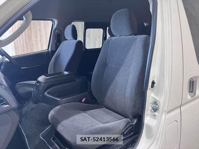Toyota HIACE WAGON 2020-07 7219415-25