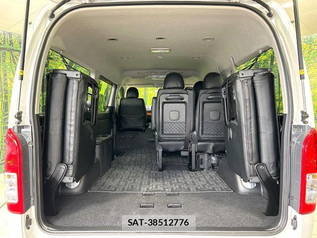 Toyota HIACE WAGON 2015-11 7219406-9