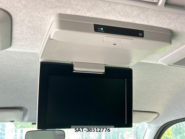 Toyota HIACE WAGON 2015-11 7219406-4