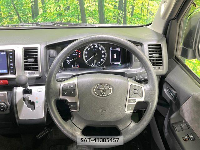 Toyota HIACE WAGON 2022-10 7219412-10