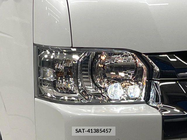 Toyota HIACE WAGON 2022-10 7219412-11