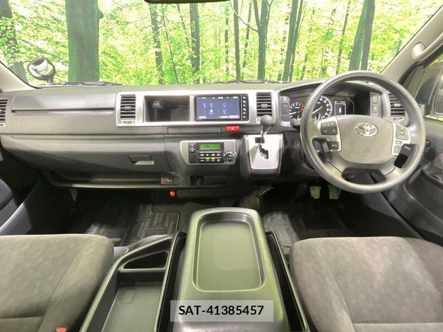 Toyota HIACE WAGON 2022-10 7219412-1
